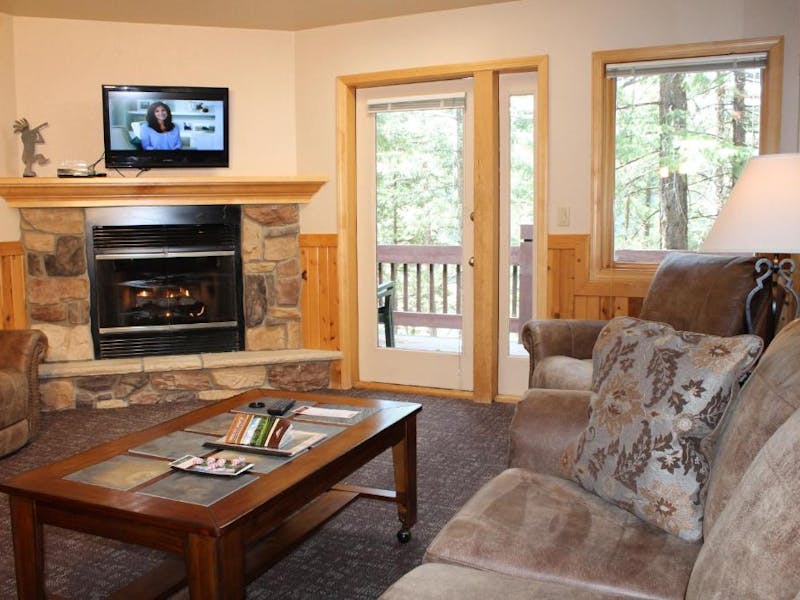 HotelCaliforniaMount ShastaMount Shasta ResortChalet