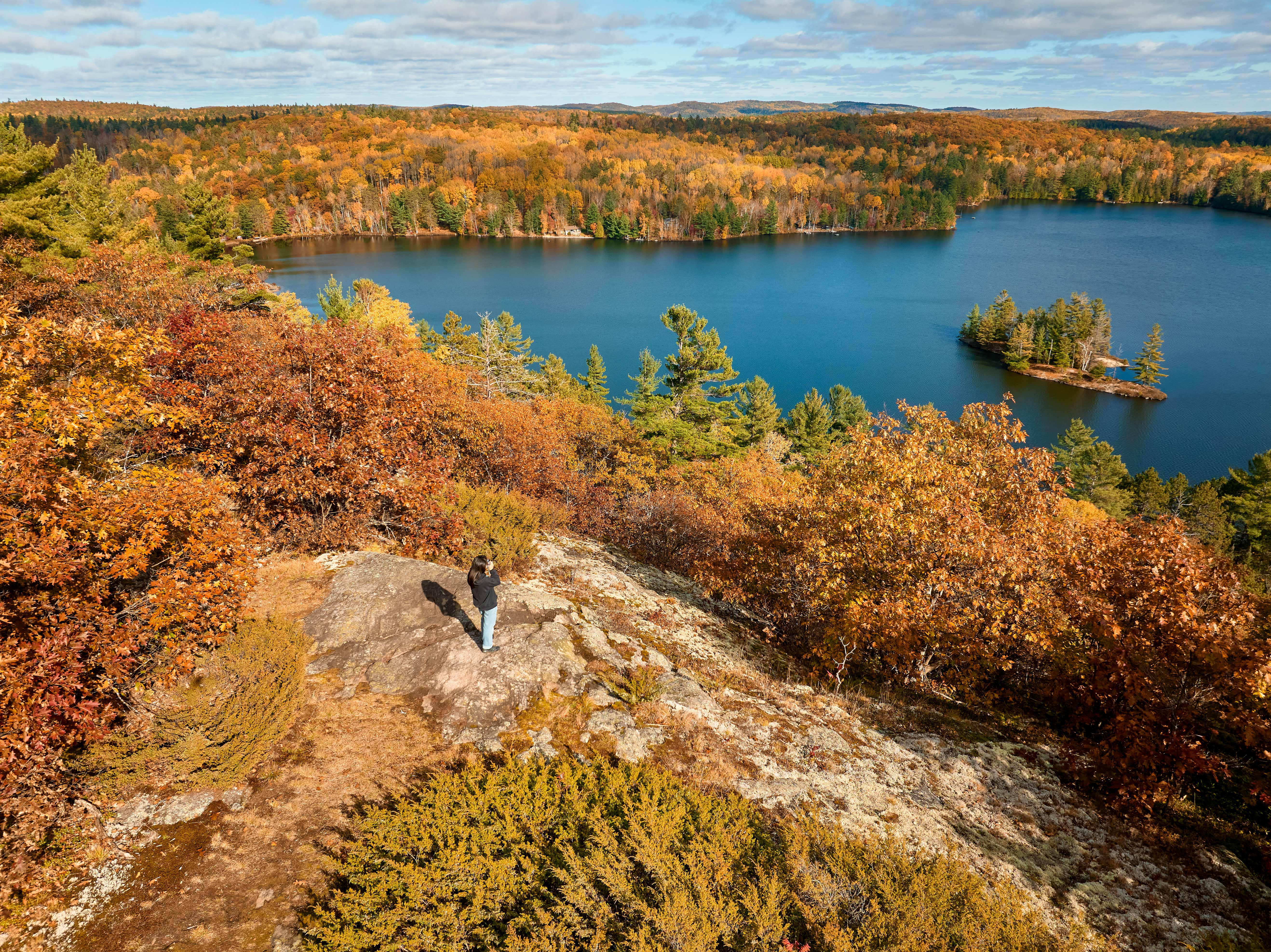 HDOntarioAlgonquin Provincial ParkSpectacle Lake 10184 DON