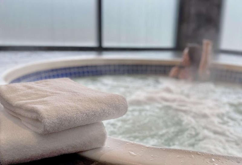 HotelBritish ColumbiaWhistlerListel Whistler a Coast HotelHot tub