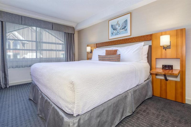 HotelBritish ColumbiaWhistlerListel Whistler a Coast HotelZimmer