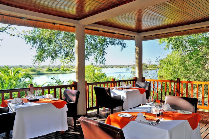 HDHotelNamibiaDivava Okavango Lodge SpaRestaurant3