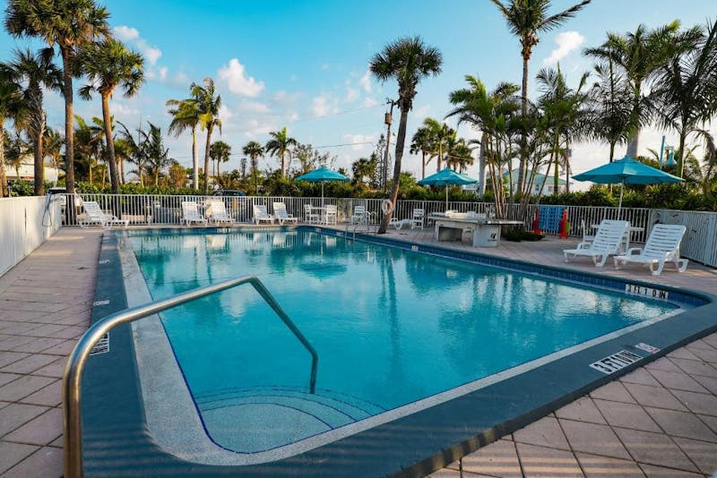 FloridaPunta GordaManasota Key ResortPool 524280783