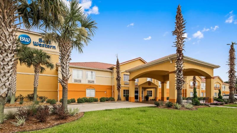 HDHotelLouisianaLafayetteBest Western Lafayette InnAussenansicht