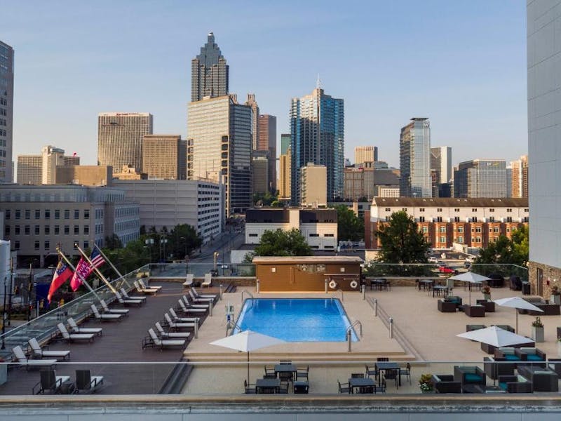 HDHotelGeorgiaAtlantaCrowne Plaza Atlanta MidtownRooftop Pool