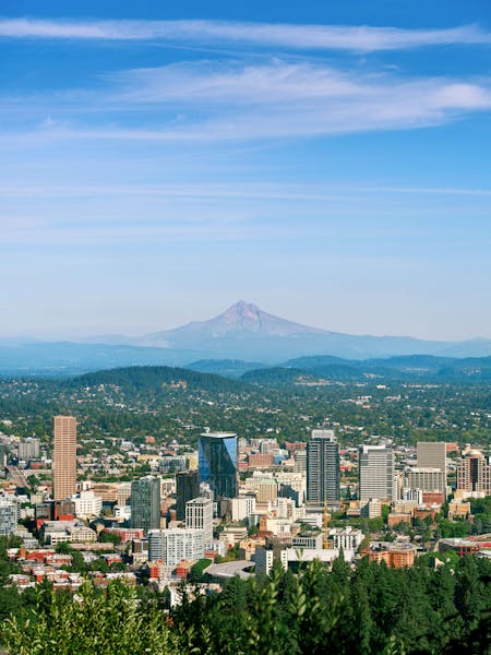 HDOregonPortlandSkyline From Pittock Mansion