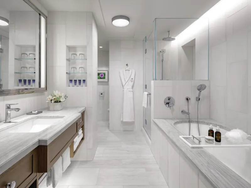 HDHotelHawaiiOahuHalepuna Waikiki by HalekulaniBadezimmer