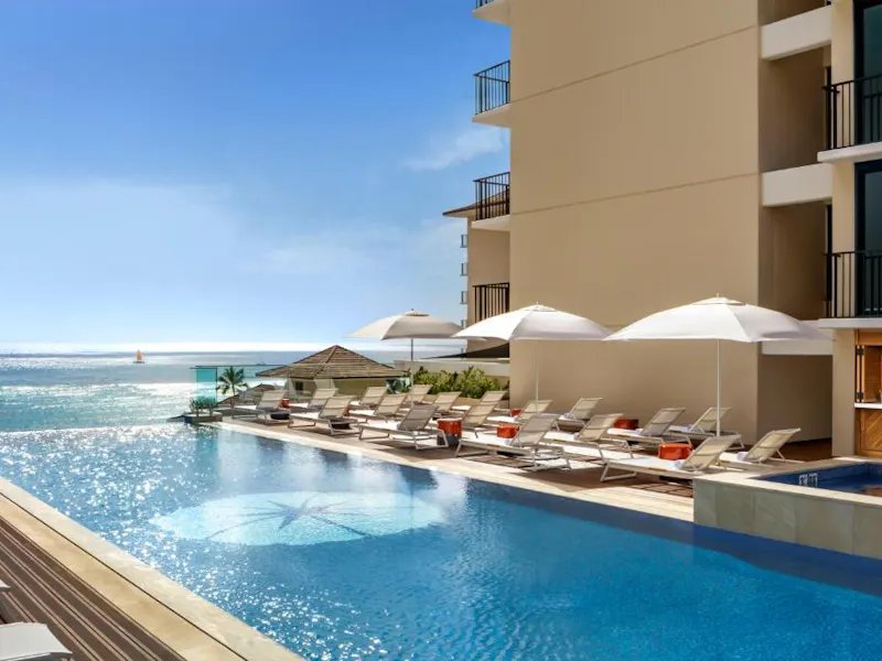 HDHotelHawaiiOahuHalepuna Waikiki by HalekulaniPool