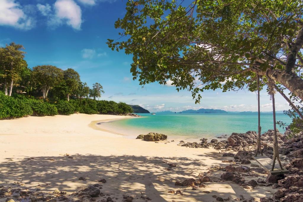 HDHotelThailandSix Senses Yao NoiStrand