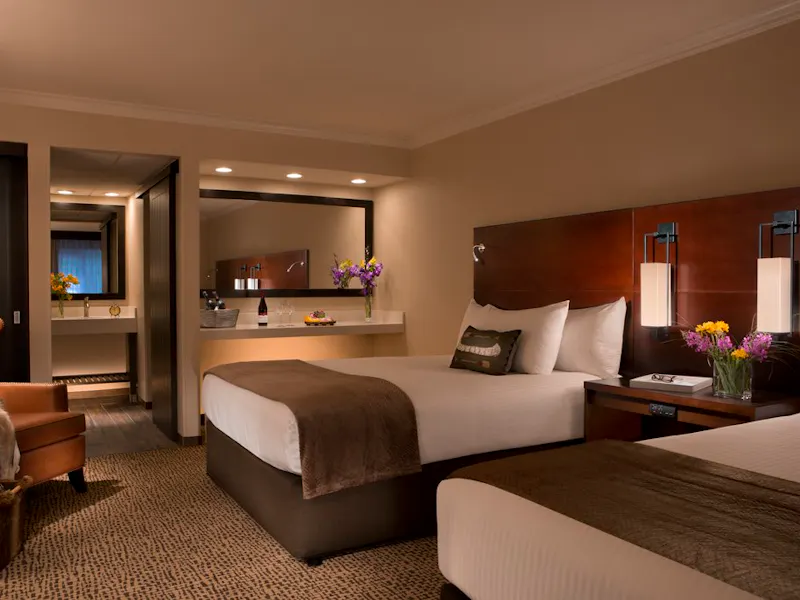 HotelAlaskaAnchorageThe LakefrontDeluxe Double Room R