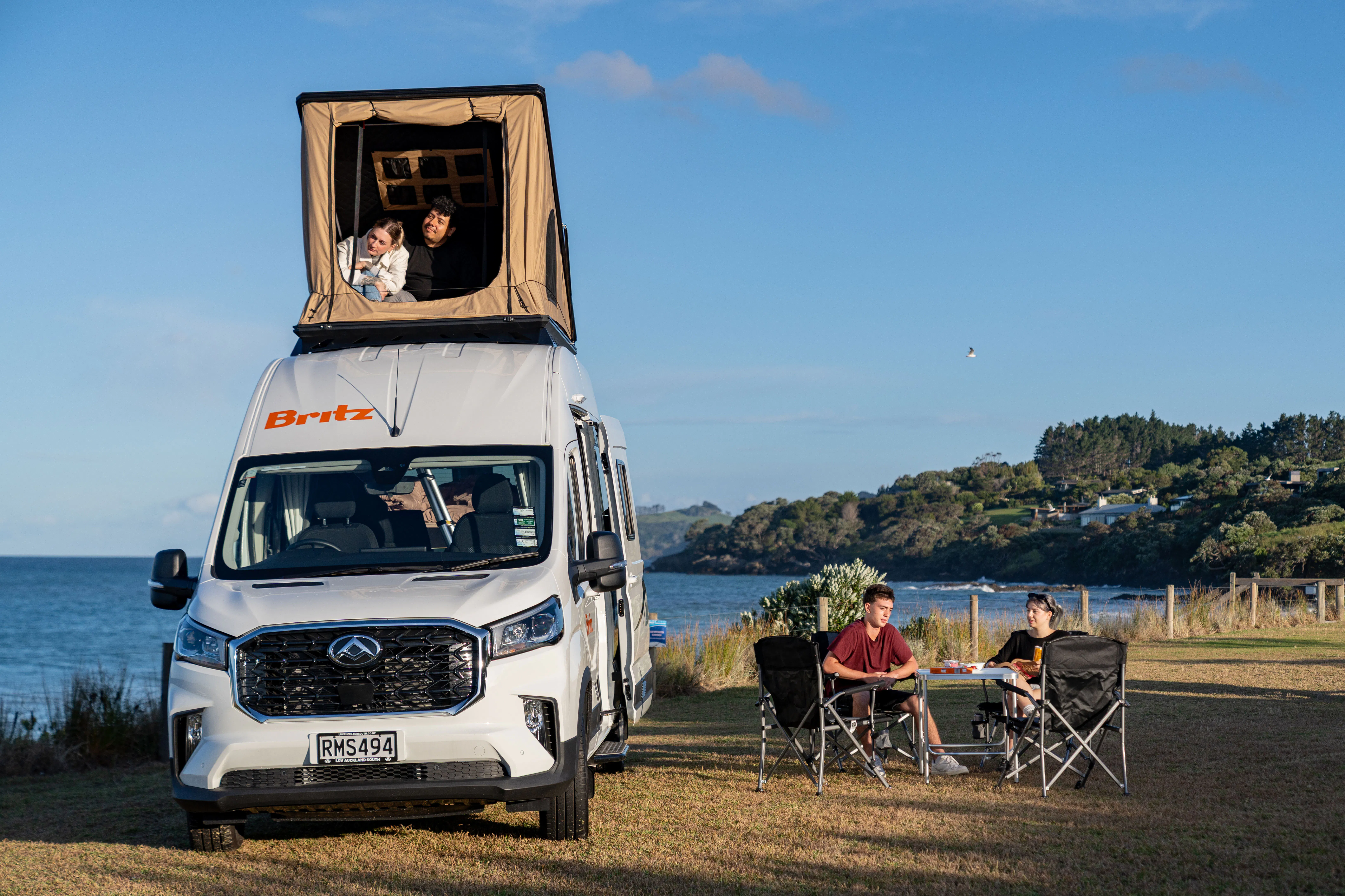 HDFahrzeugeBritz NZVoyagerBritz Voyager NZ North Island Waipu 9