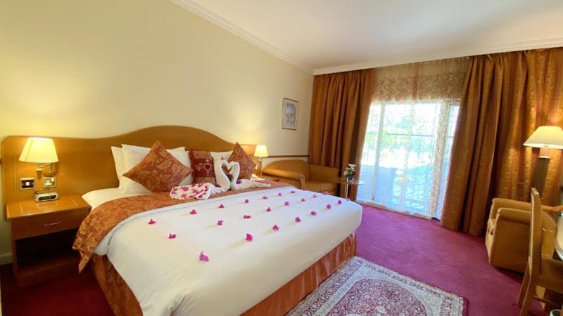 HDHotelOmanGolden Tulip NizwaHotel Zimmer