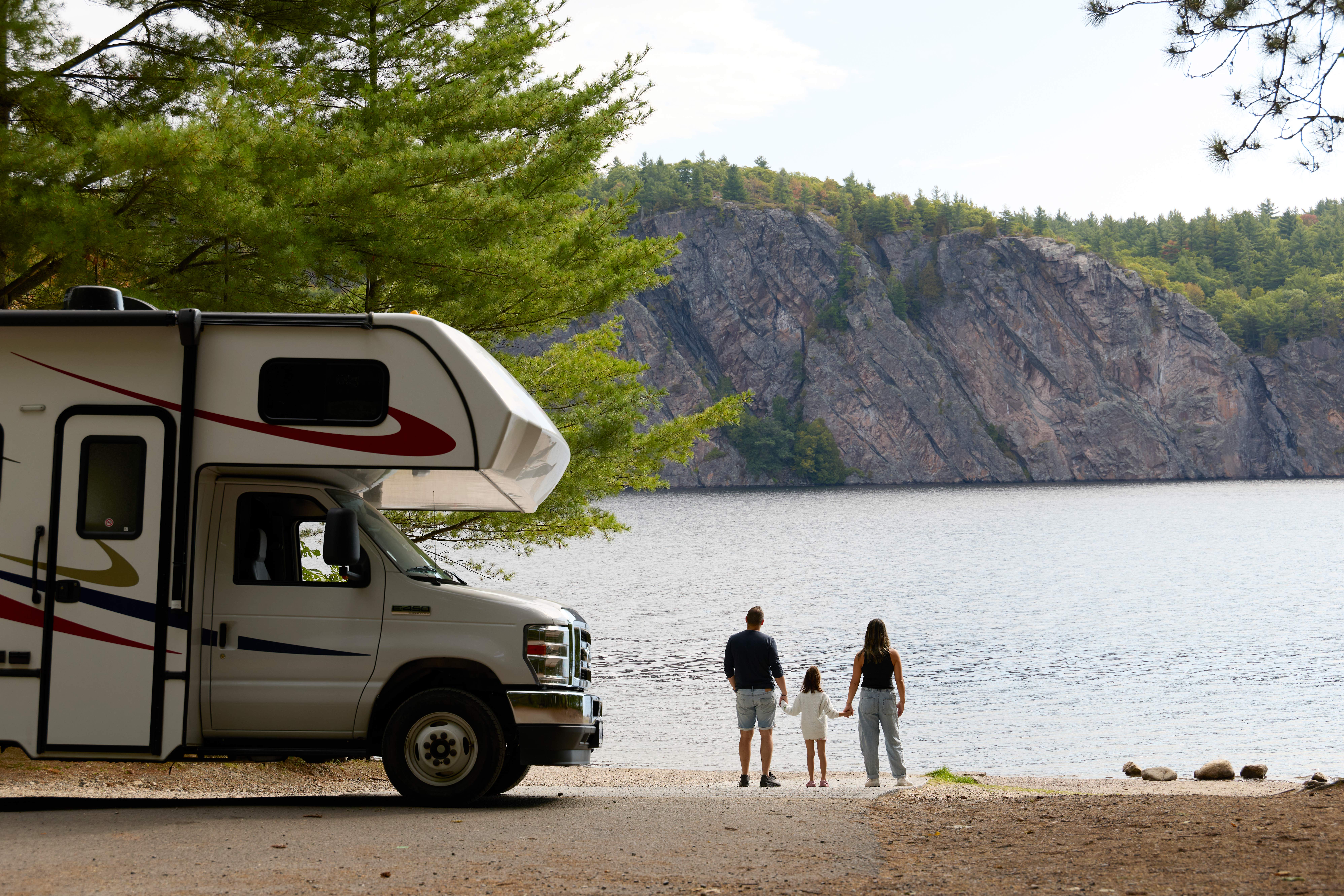 Camper im Bon Echo Provincial Park