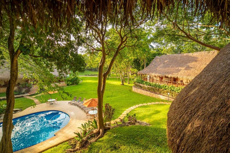 HDHotelMexikoThe Lodge At Chichen ItzaGartenanlage