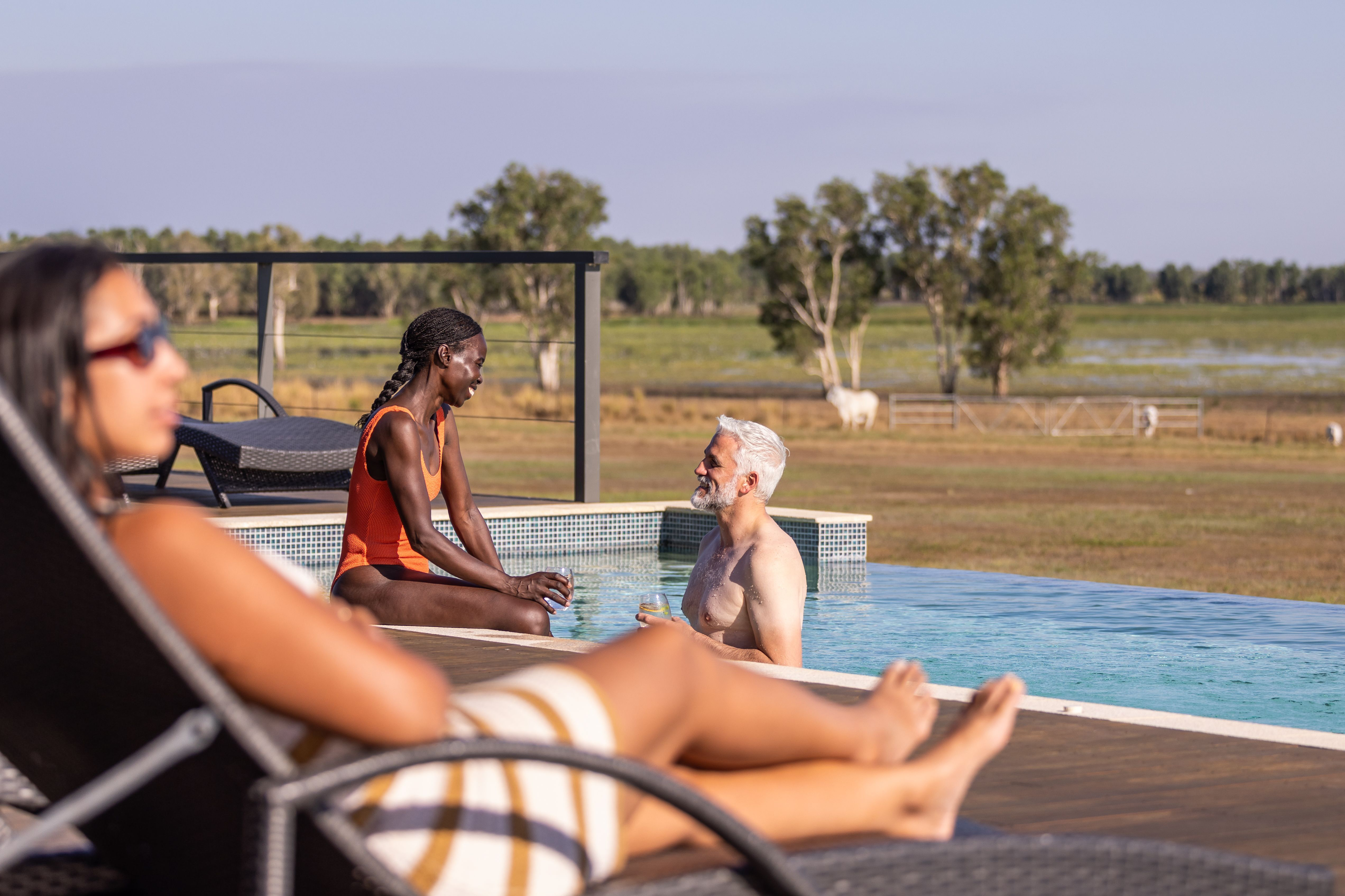 HDHotelAustralienNTFinniss River LodgeRelaxen am Pool