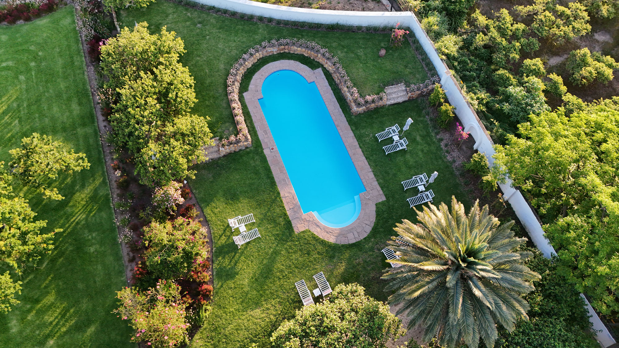 HDHotelSuedafrikaAdara Palmiet Valley EstatePool
