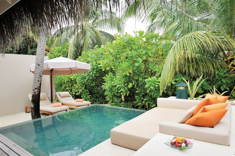 HDHotelMaledivenAyada MaldivesBEACH VILLA Pool 1