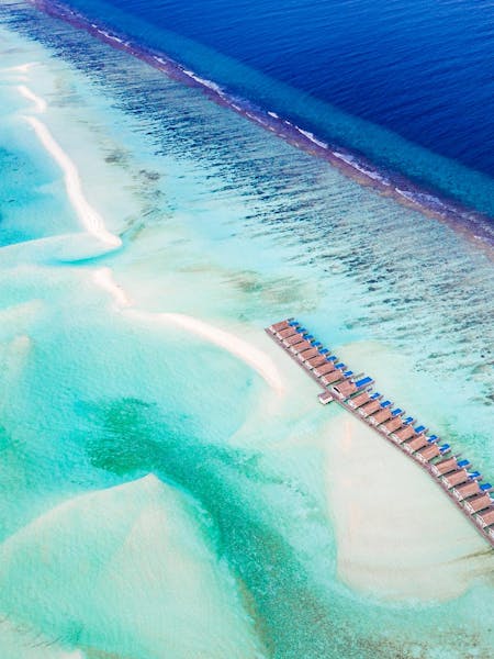 HDHotelMaledivenLUX South Ari AtollDrone2