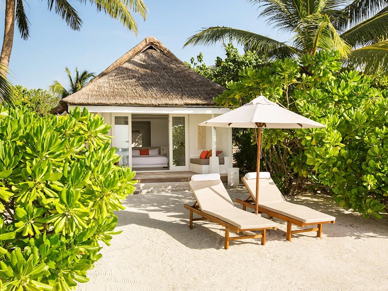 HDHotelMaledivenLUX South Ari Atolllsaa beach villa 3