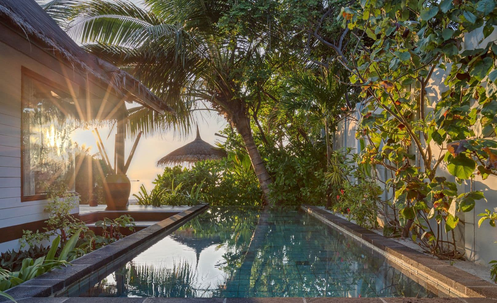 HDHotelMaledivenOzen Life MaadhooPool