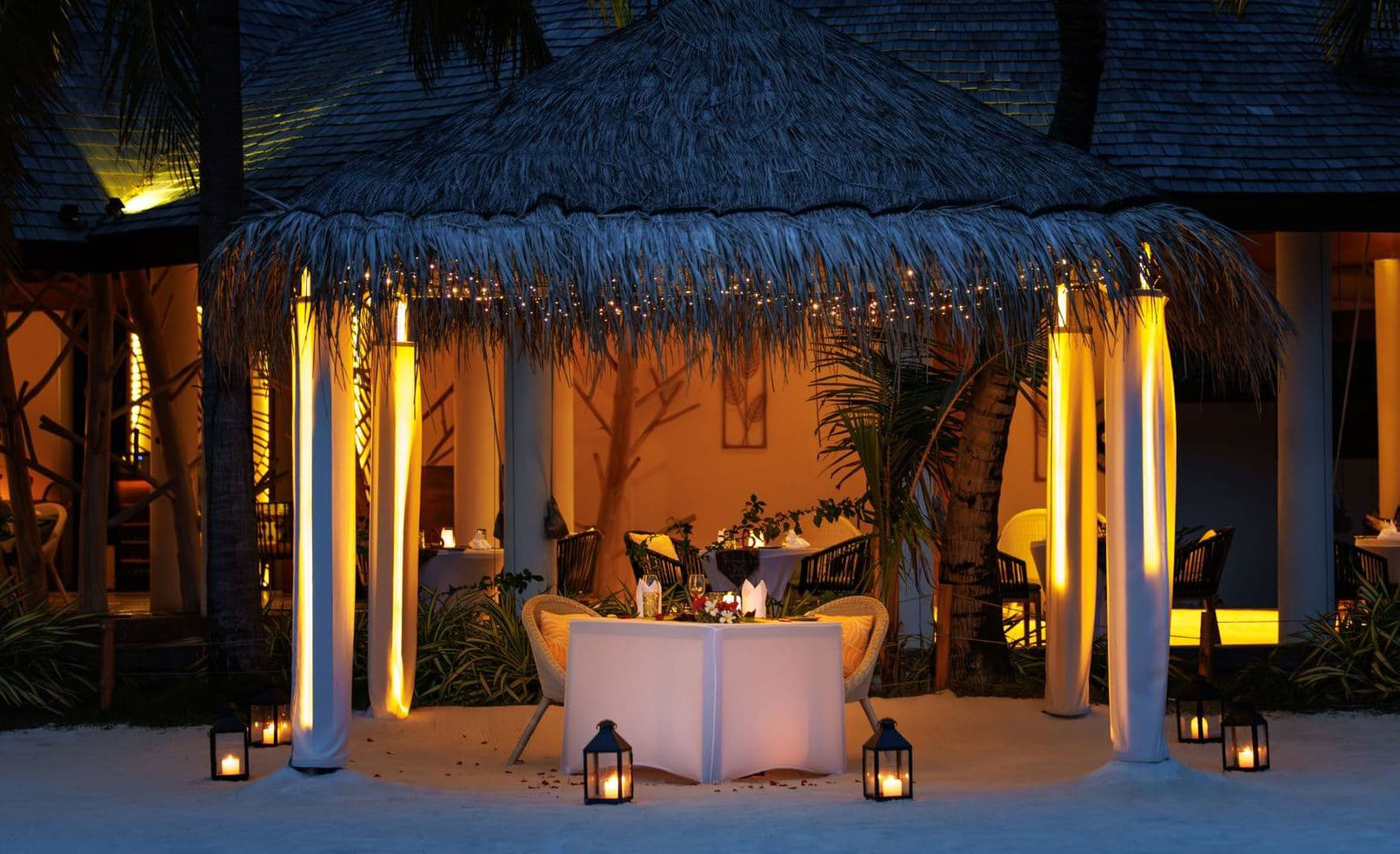 HDHotelMaledivenOzen Life MaadhooRestaurant