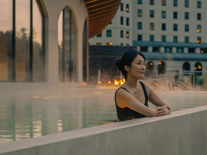 HDHotelKanadaFairmont Chateau Lake LouisePool