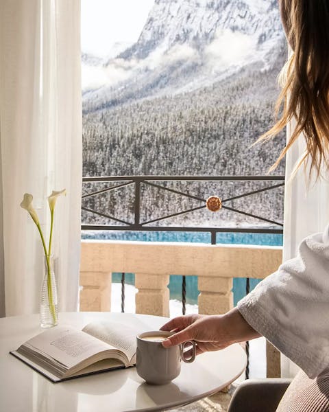 HDHotelKanadaFairmont Chateau Lake LouiseView