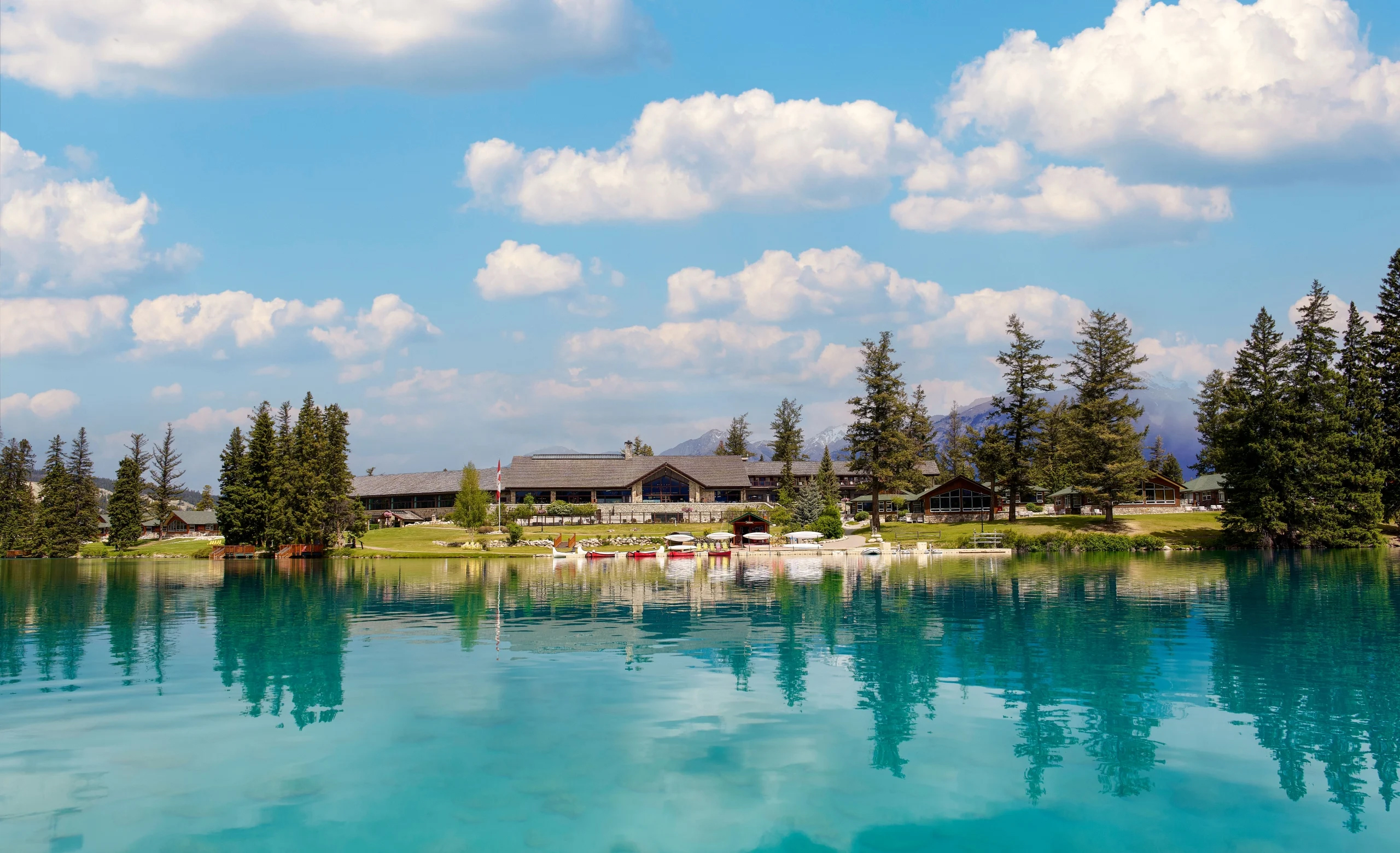 HDHotelKanadaFairmont Jasper Park LodgeAussen