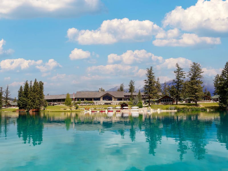 HDHotelKanadaFairmont Jasper Park LodgeAussen