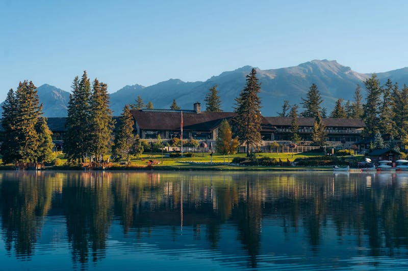 HDHotelKanadaFairmont Jasper Park LodgeAussen3