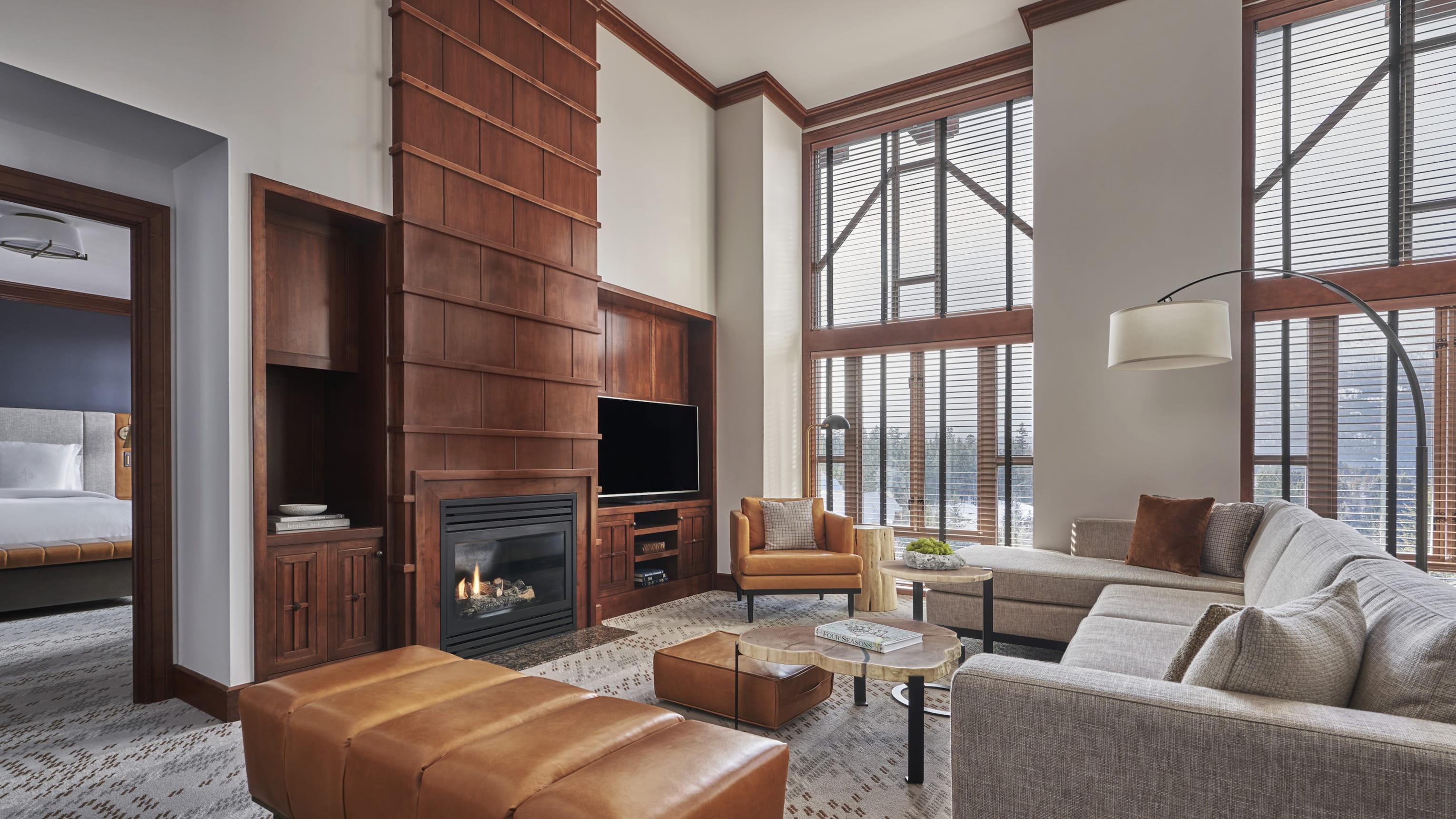 HDHotelKanadaFour Seasons Resort WhistlerSuite