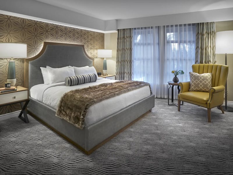 HDHotelKanadaSun Peaks Grand Hotel Conference CentreDeluxe King