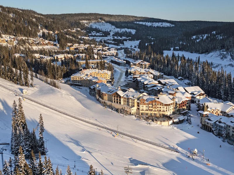 HDHotelKanadaSun Peaks Grand Hotel Conference CentreHotel