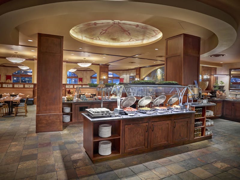 HDHotelKanadaSun Peaks Grand Hotel Conference CentreRestaurant