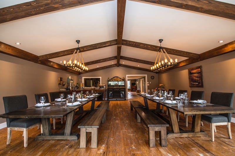 HotelBritish ColumbiaBella Coola Eagle LodgeDining Room YBHELO food 001