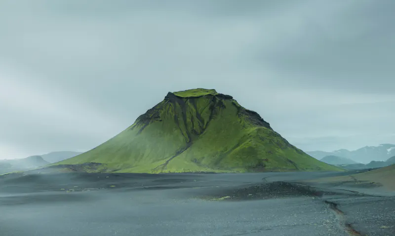 HDIslandEyjafjallajokullBerg