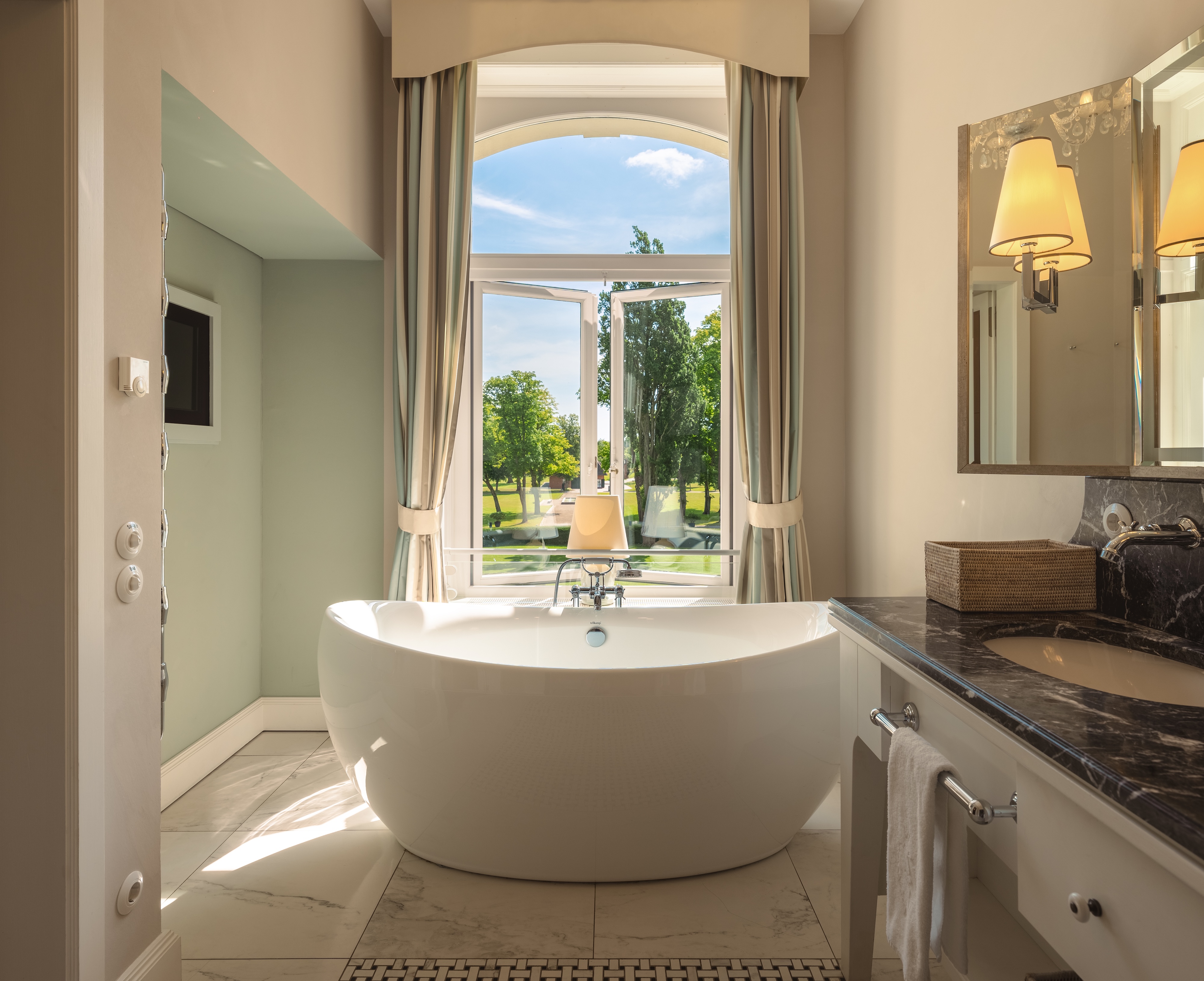 HDDeutschlandWeissenhausWeissenhaus Badewanne 5