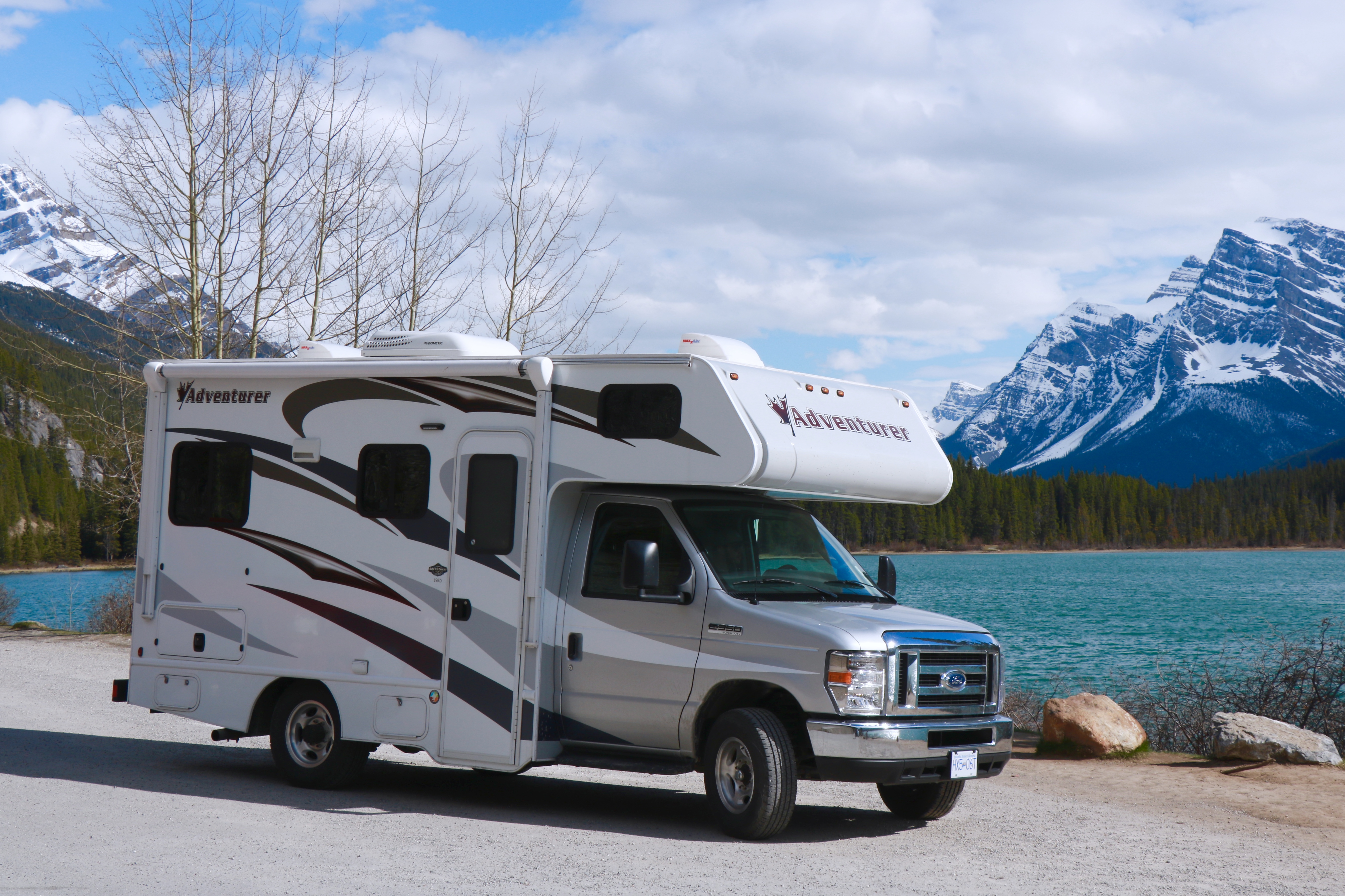 HDFahrzeugeFraserwayC SmallAussenansicht WaterfowlLakes AB TobyMansfield