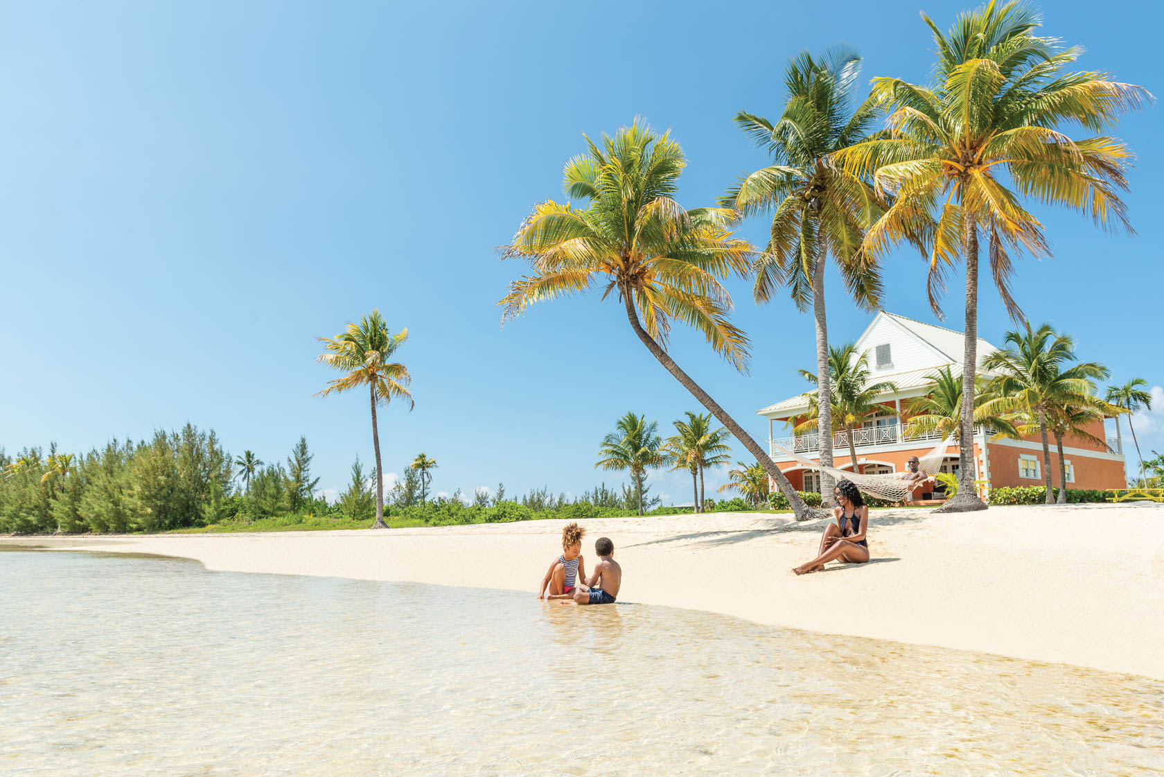 HDBahamasGrand Bahama Islandfamily palms and beach