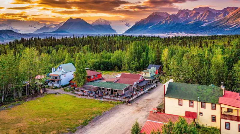 HotelAlaskaMcCarthy LodgeAussenansicht