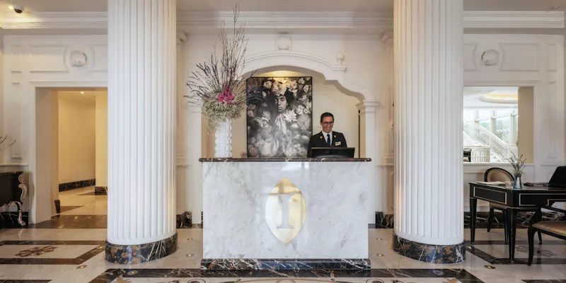 HDHotelPortugalInterContinental PortoLobby