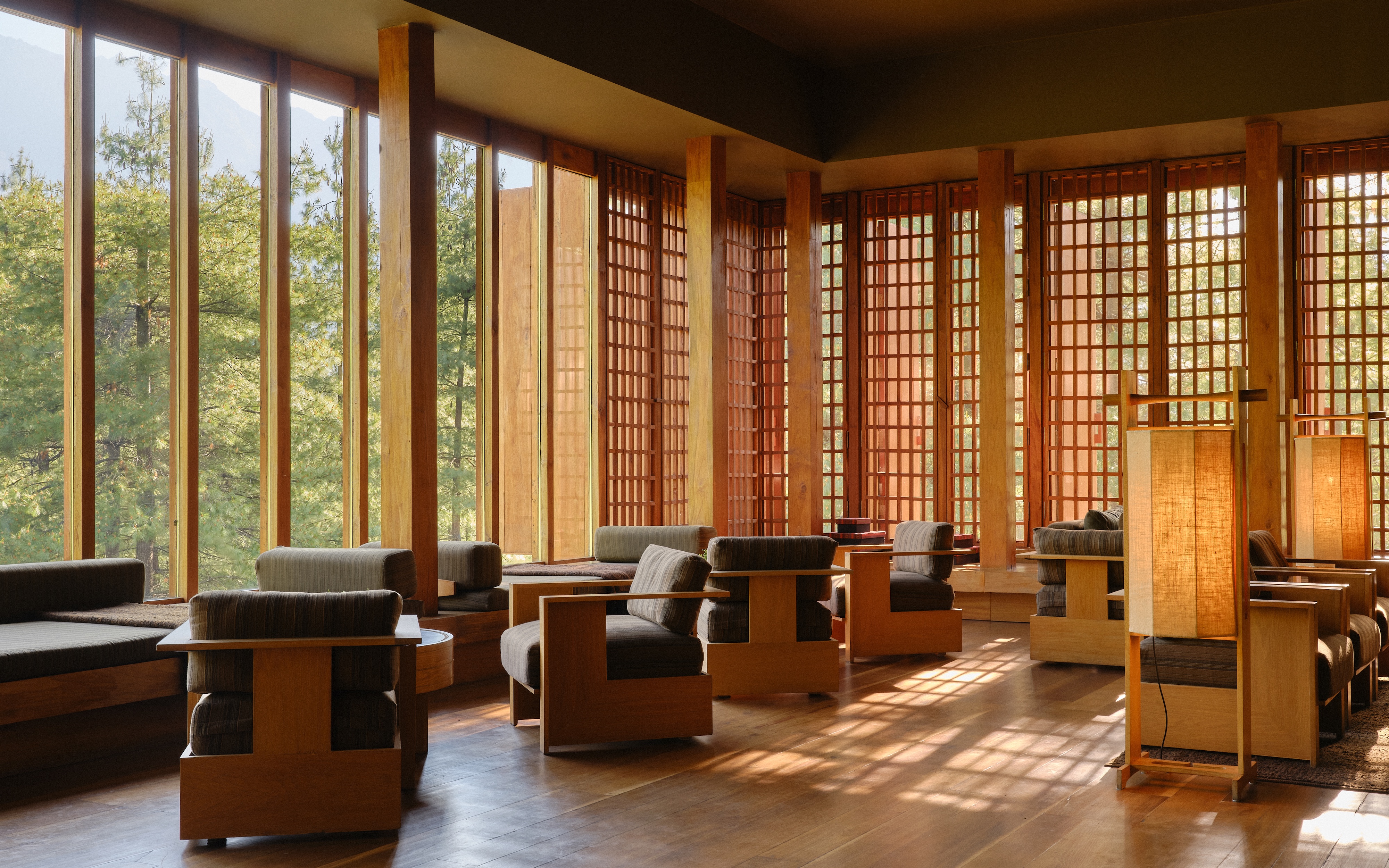 HDHotelBhutanAmankoraParoLiving Room 3