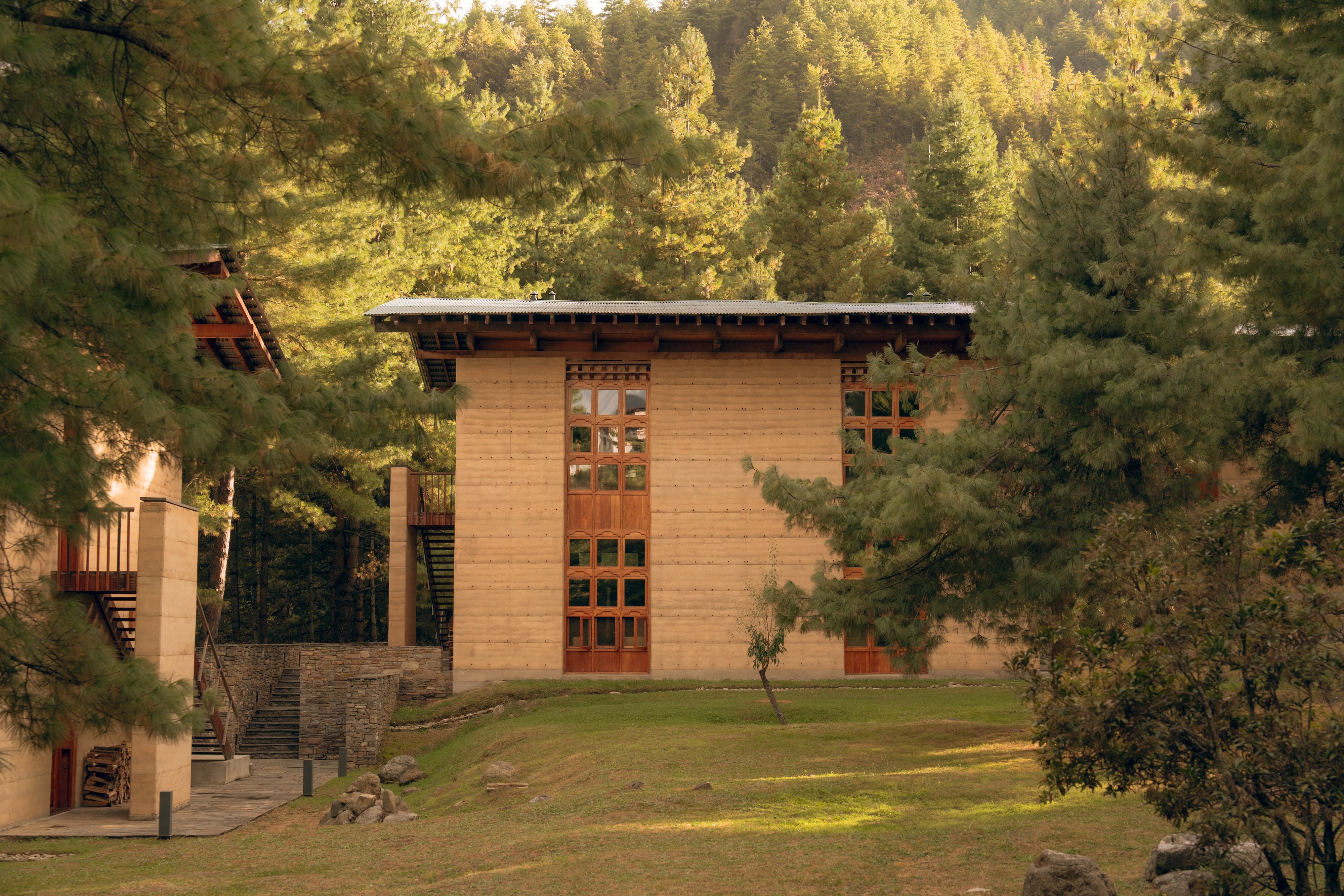 HDHotelBhutanAmankoraParoLodge Suites 2