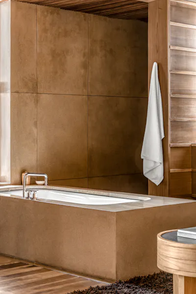 HDHotelBhutanAmankoraThimphuSuite bathtub