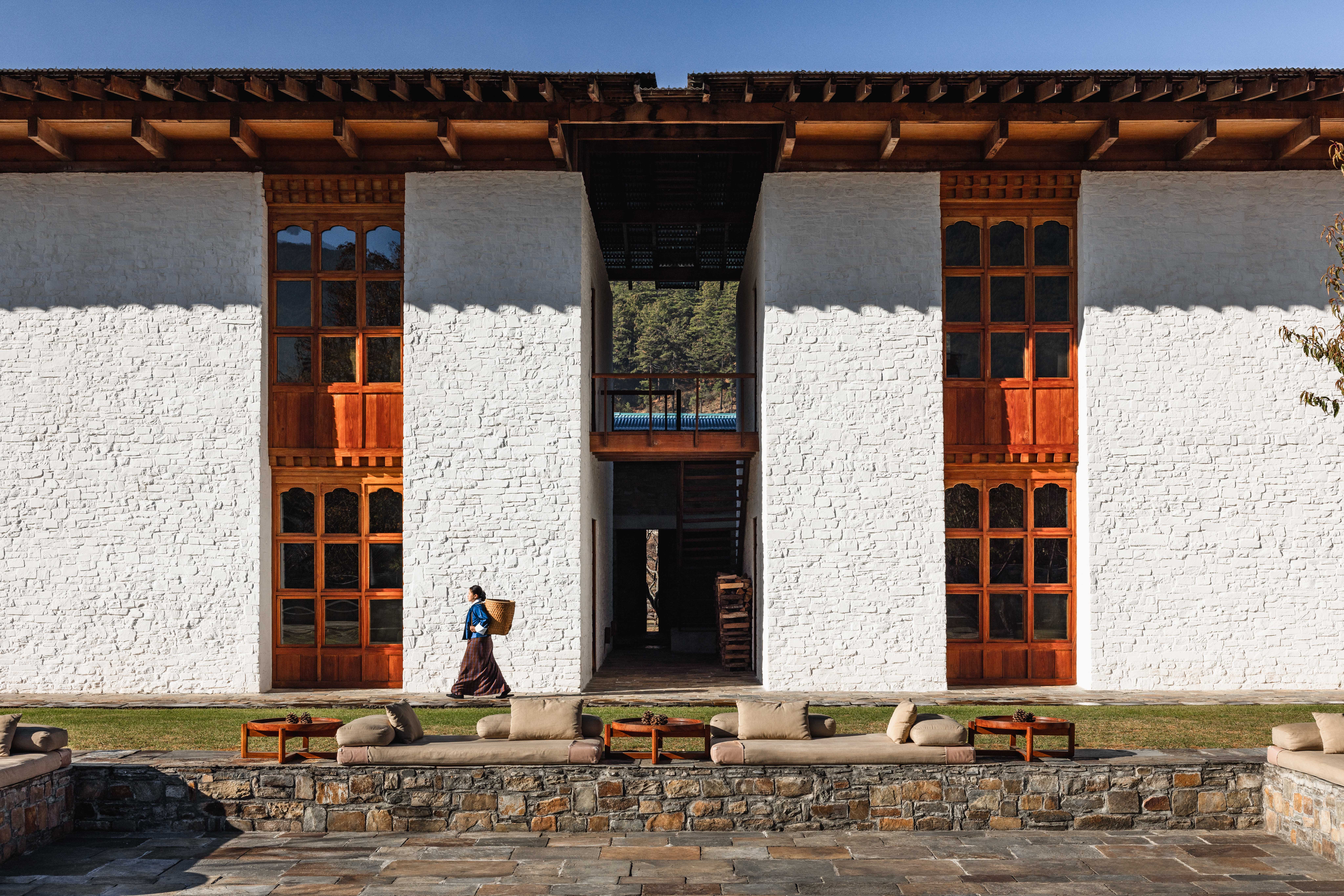 HDHotelBhutanAmankoraBumthangAussen2