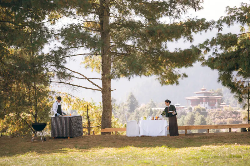 HDHotelBhutanAmankoraBumthangRiverside Picnic 1
