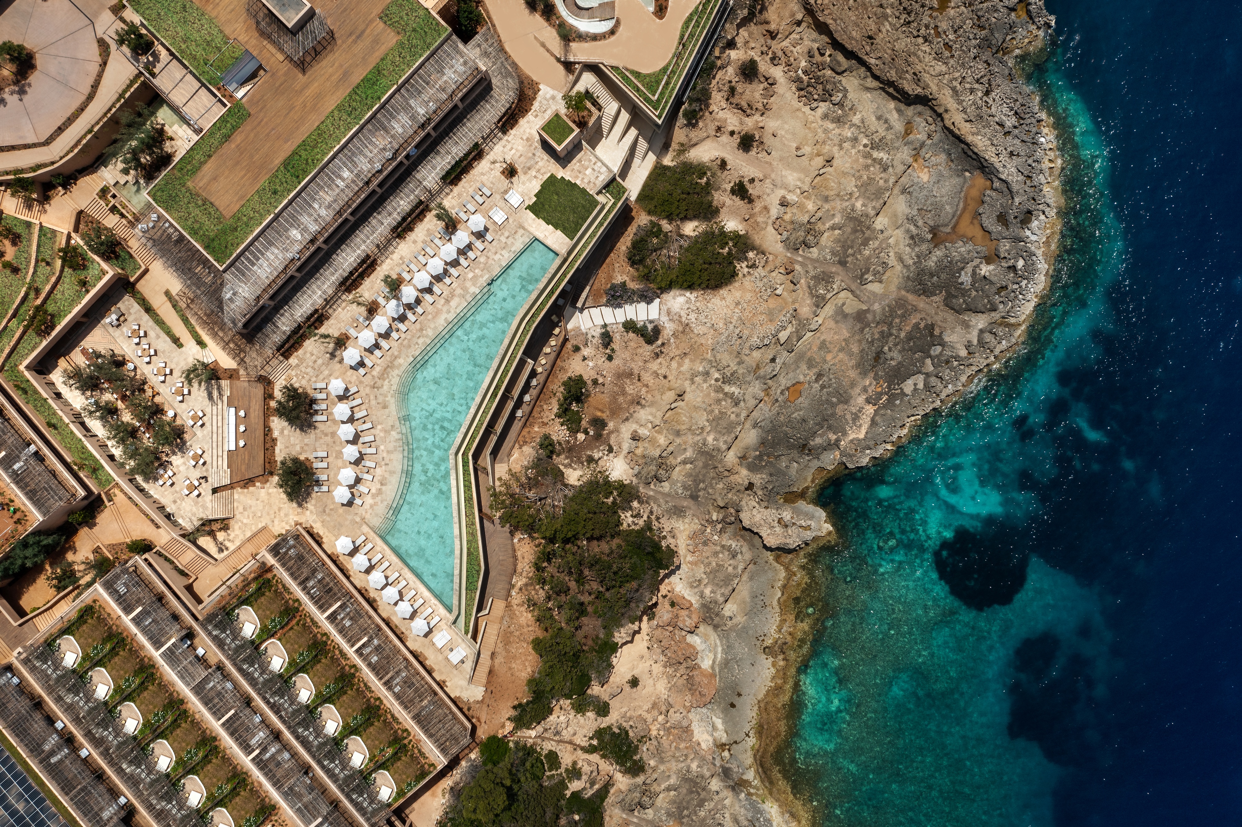 HDHotelSpanienSix Senses IbizaSwimming Pool aerial