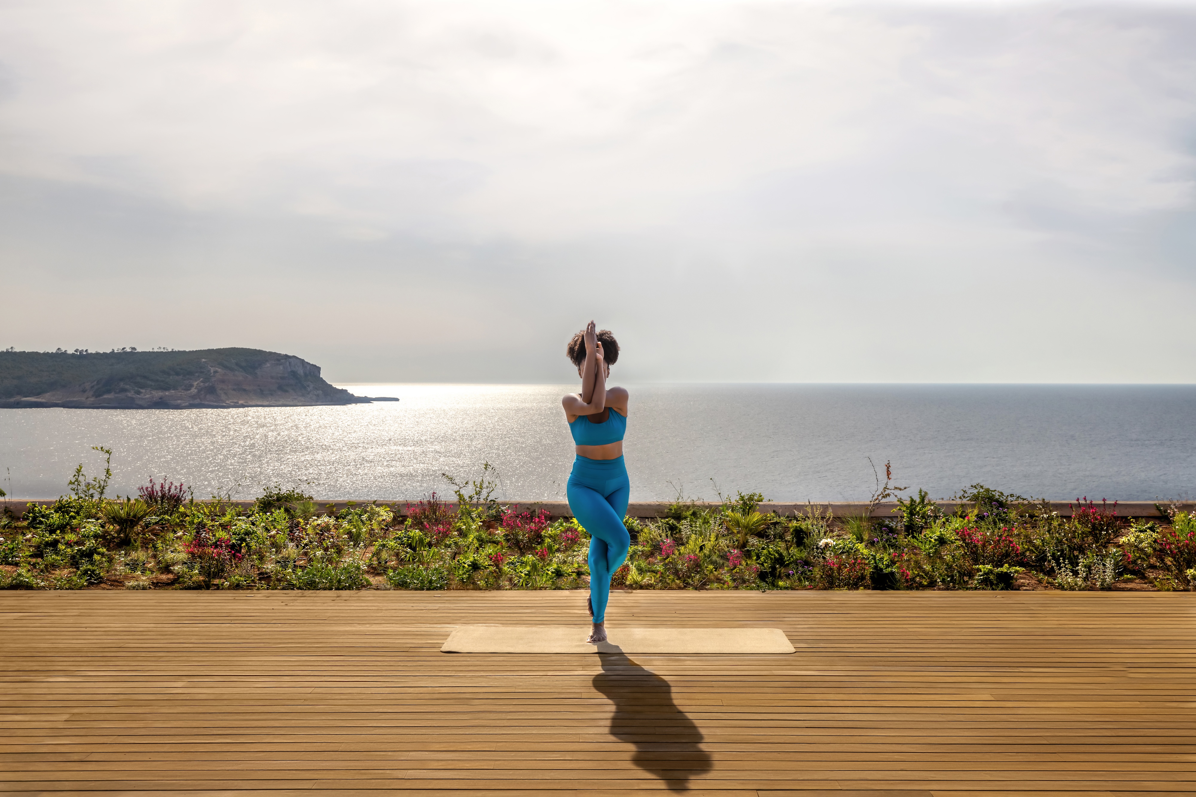 HDHotelSpanienSix Senses IbizaYoga Deck view