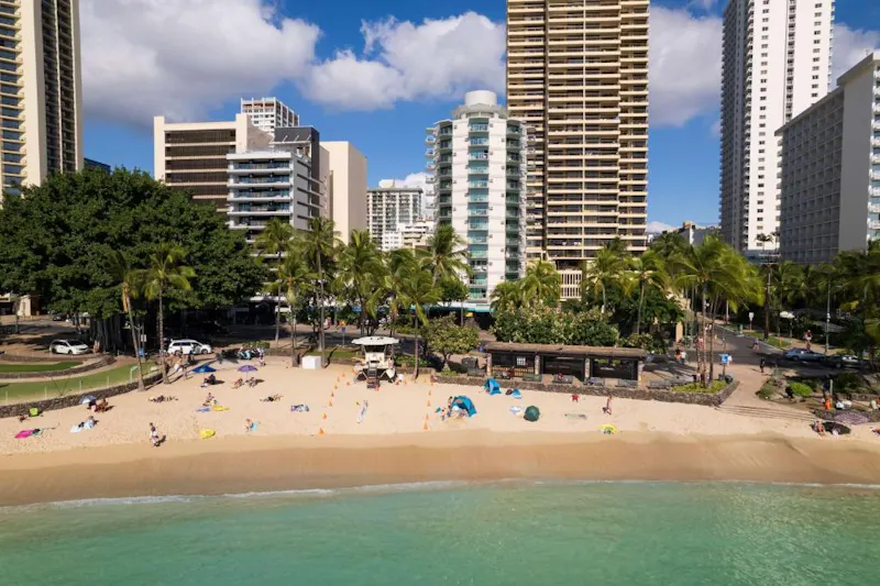 HotelHawaiiHonoluluWaikiki Circle Hotel by Castleaussen