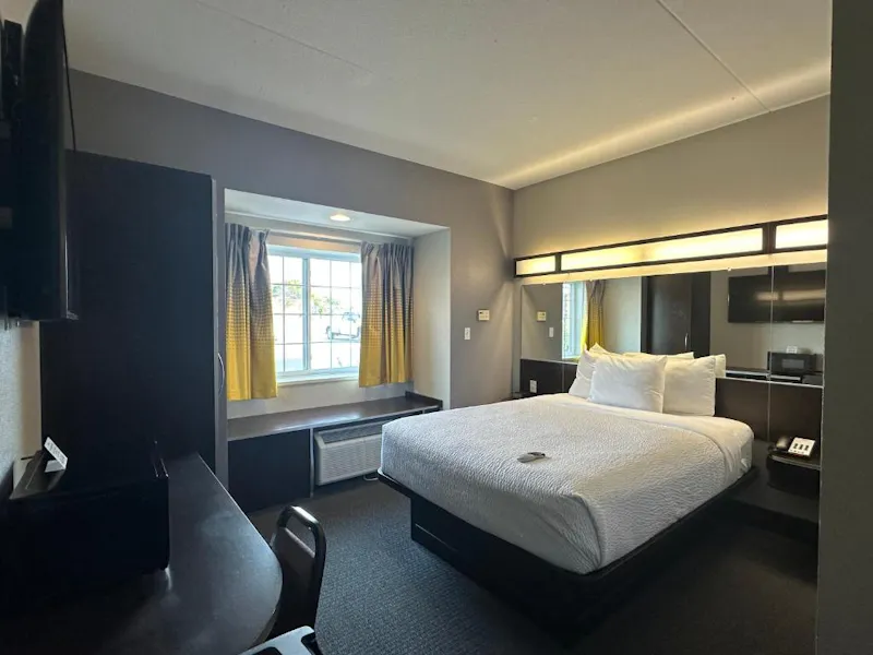 HDHotelIllinoisMicrotel Inn Suites by Wyndham Quincy Downtown Zimmer