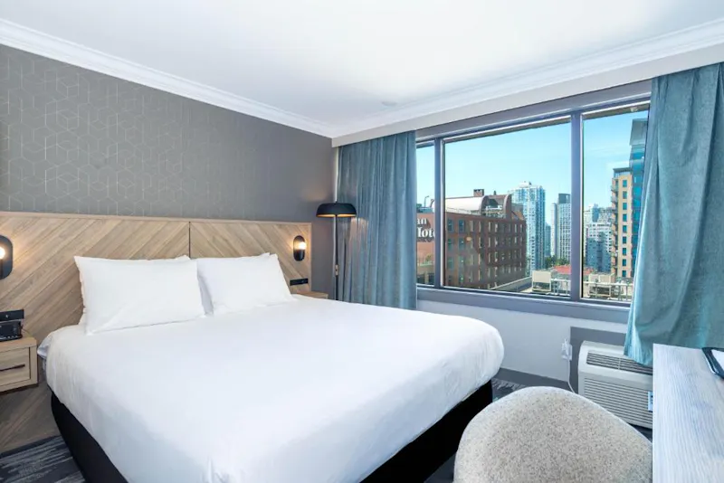 HDHotelBritish ColumbiaVancouverSandman Signature Vancouver Downtown HotelS